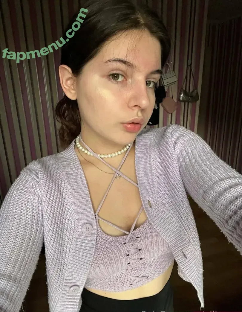 ellieone nude photo #0016 (ellieonellie)