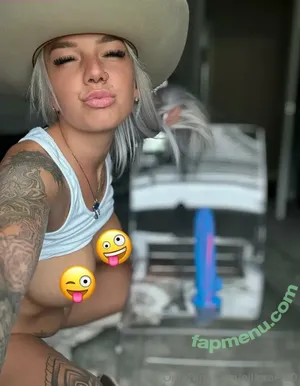 ellierae.00 / elllierae nude photo #0027