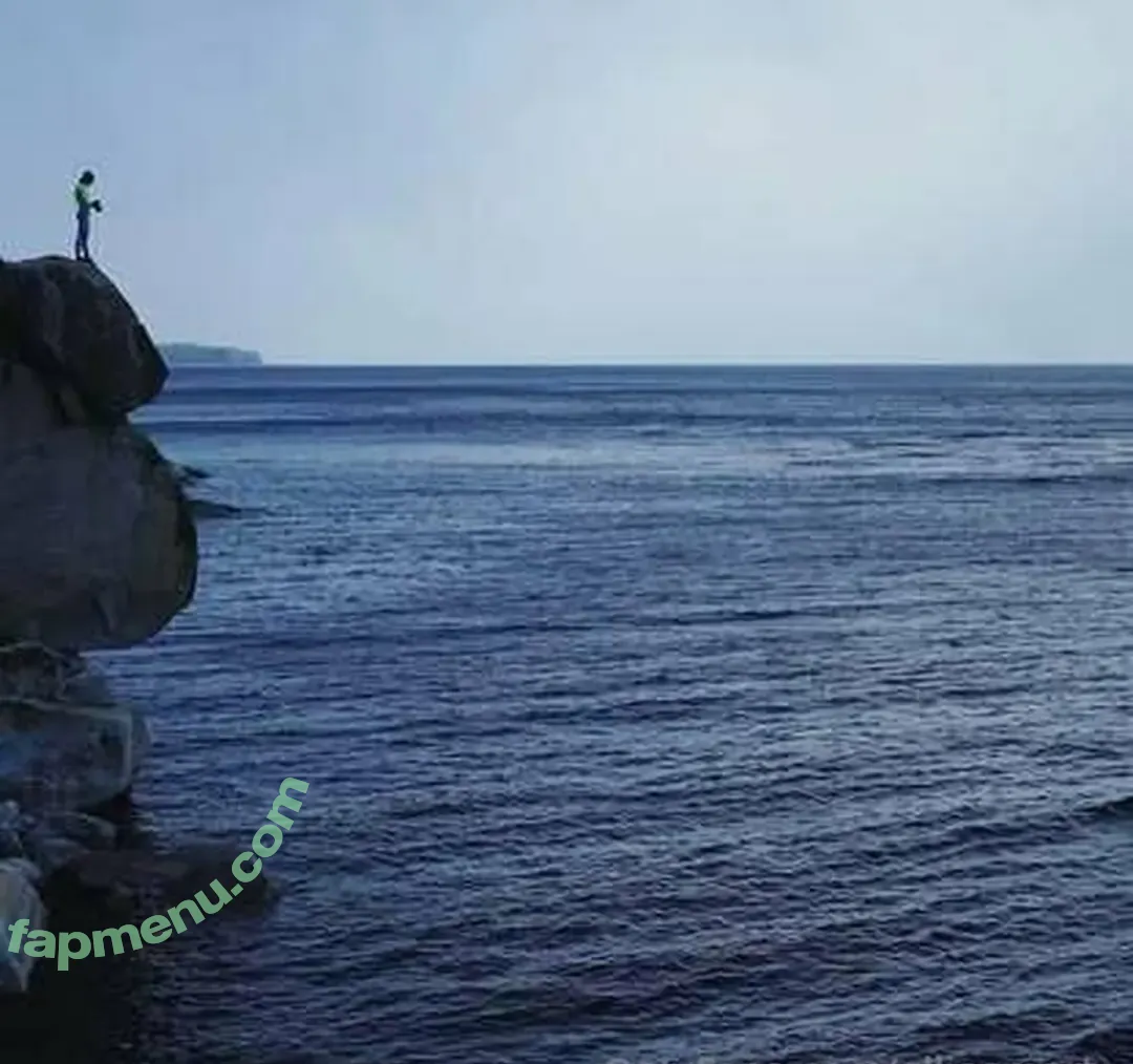 elliesmart nude photo #0014 (ellietsmart)