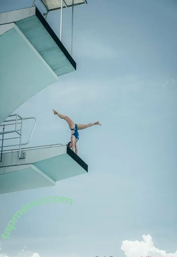 elliesmart nude photo #0033 (ellietsmart)