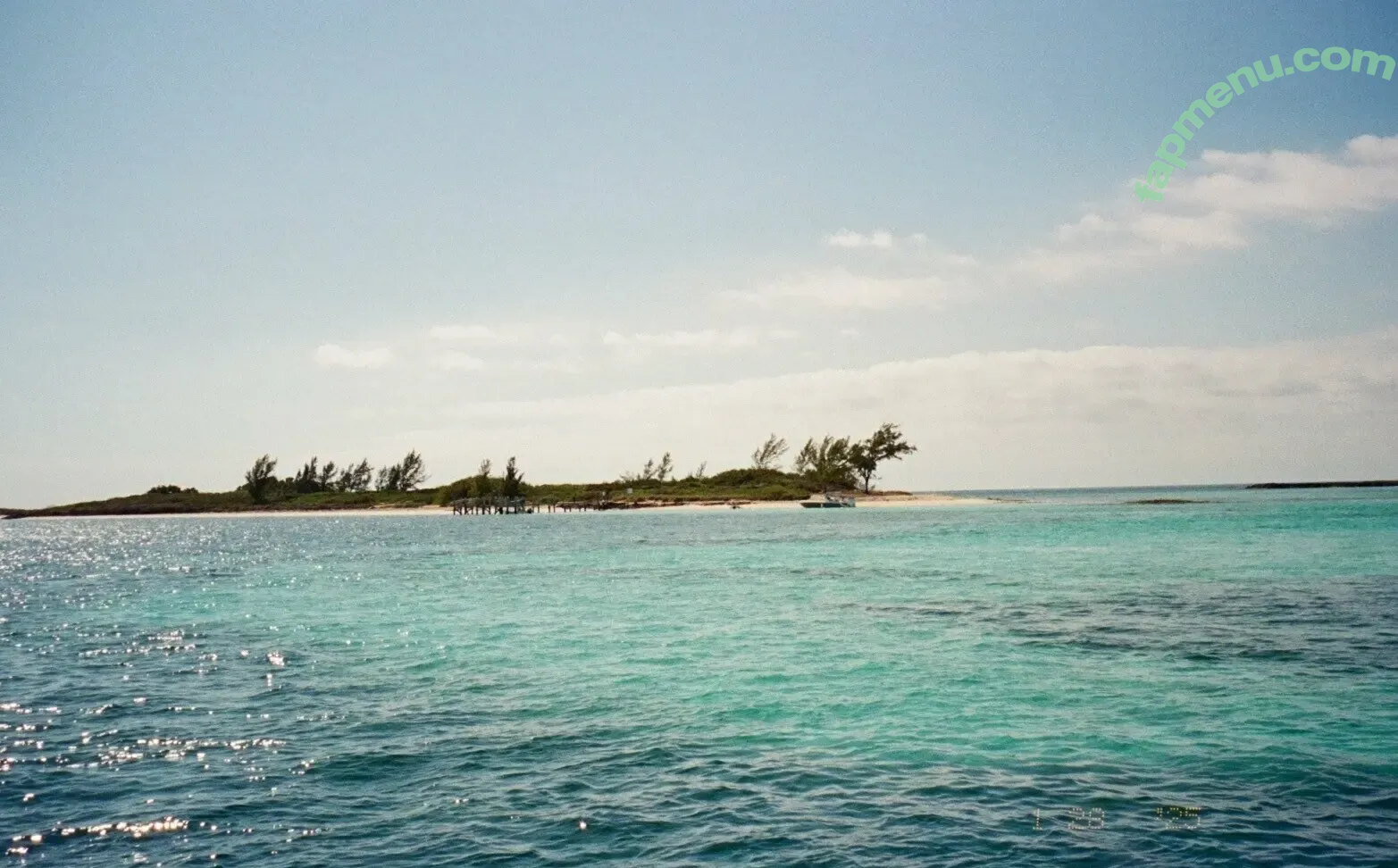 elliesmart nude photo #0044 (ellietsmart)