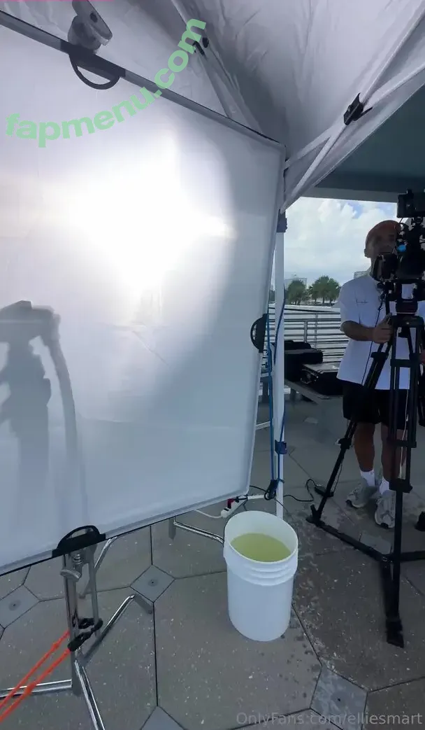 elliesmart nude photo #0052 (ellietsmart)