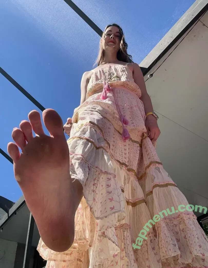 elliesolegoddess nude photo #0028 (elliesolegoddess)