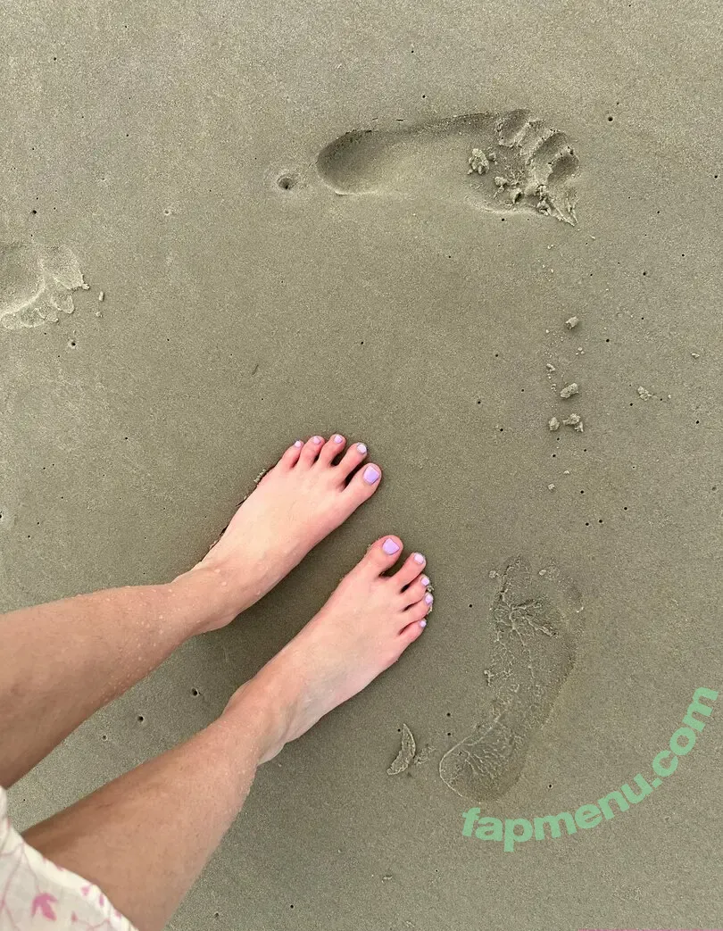 elliesolegoddess nude photo #0050 (elliesolegoddess)