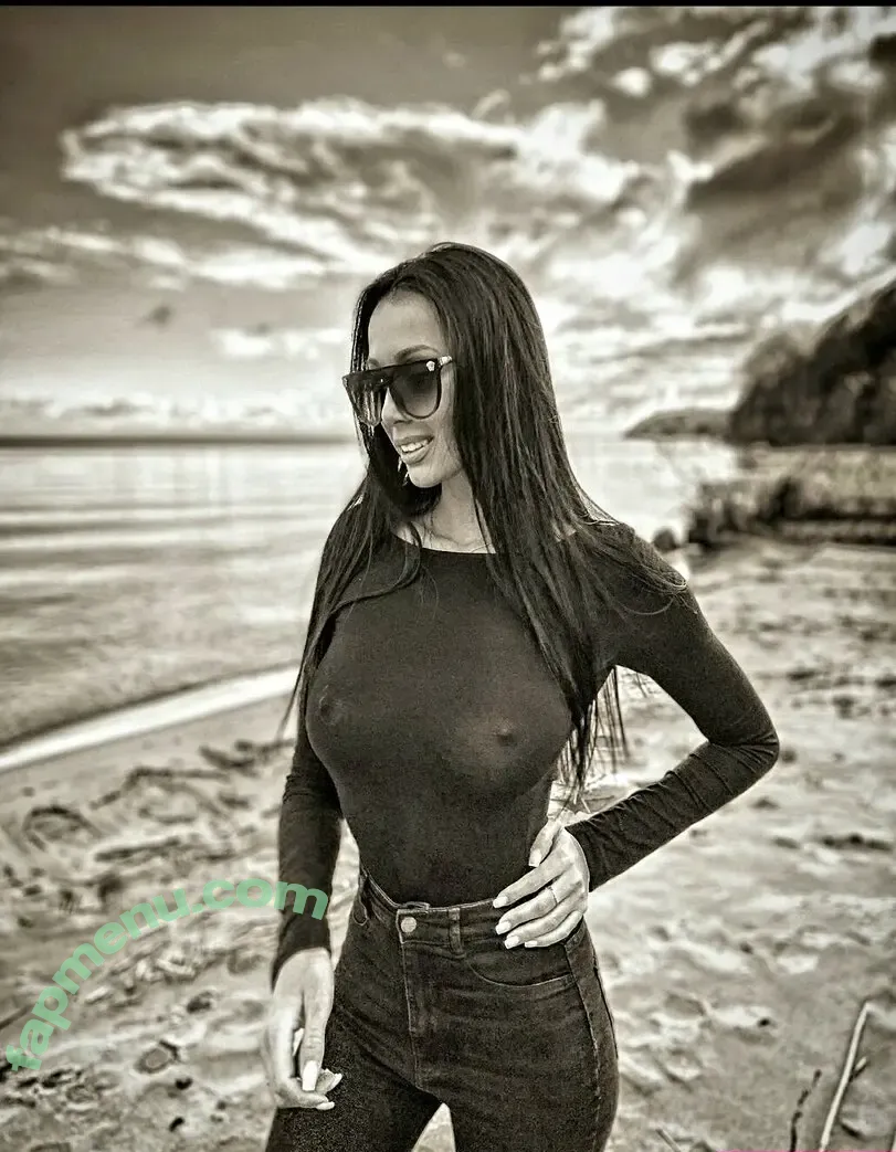 Ellina Bandeeva nude photo #0073 (ellinabandeevamodel)