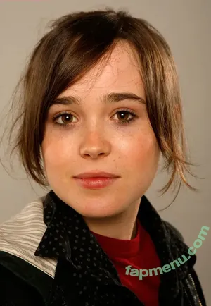 Elliot Page / elliotpage / formerly Ellen Page nude photo #0020