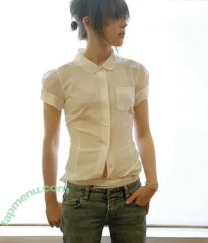 Elliot Page / elliotpage / formerly Ellen Page nude photo #0030