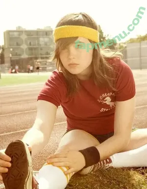 Elliot Page / elliotpage / formerly Ellen Page nude photo #0031