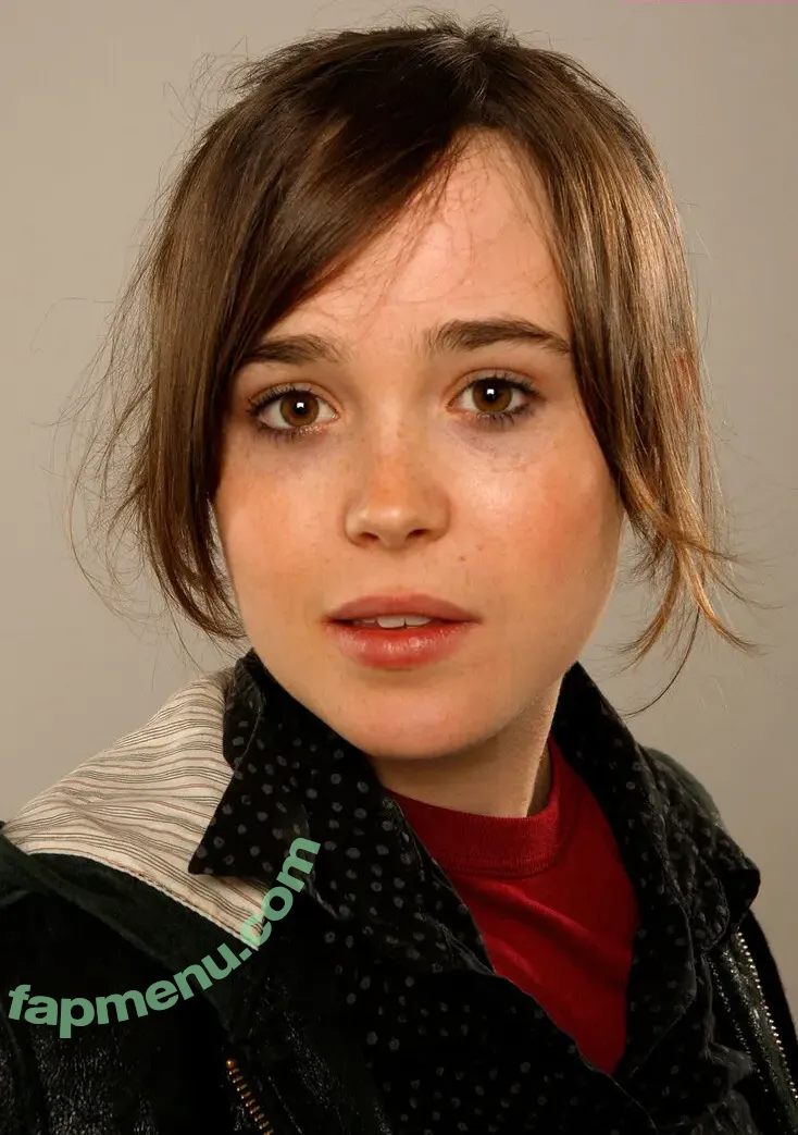 Elliot Page nude photo #0019 (elliotpage / formerly Ellen Page)