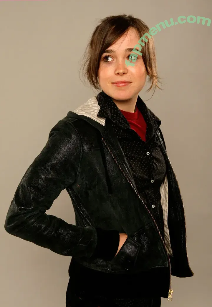 Elliot Page nude photo #0022 (elliotpage / formerly Ellen Page)