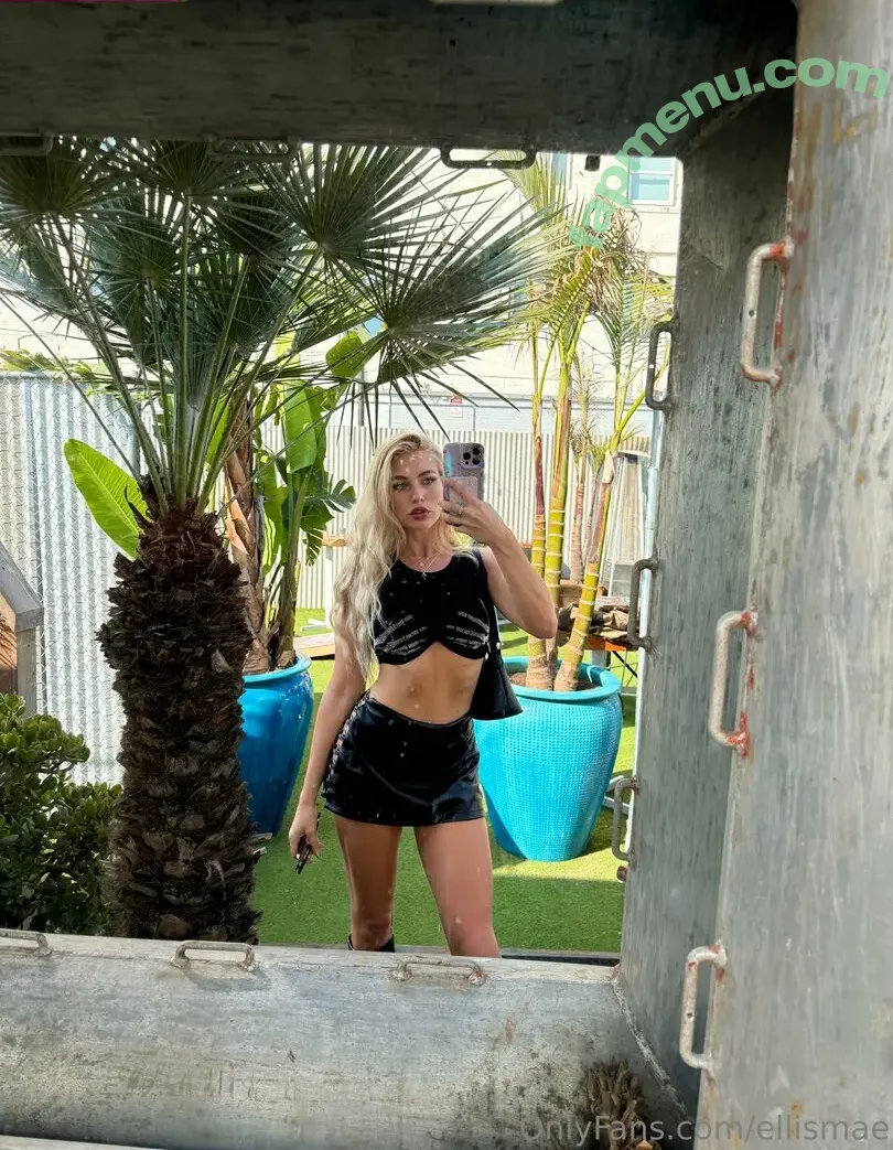 ellismae nude photo #0039 (ellismaee)