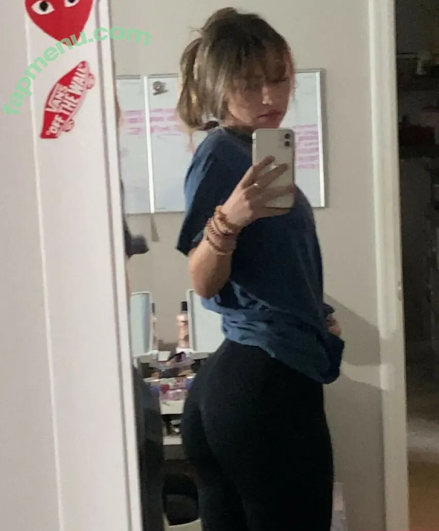 Ellory Bixler nude photo #0003 (elloryyy)