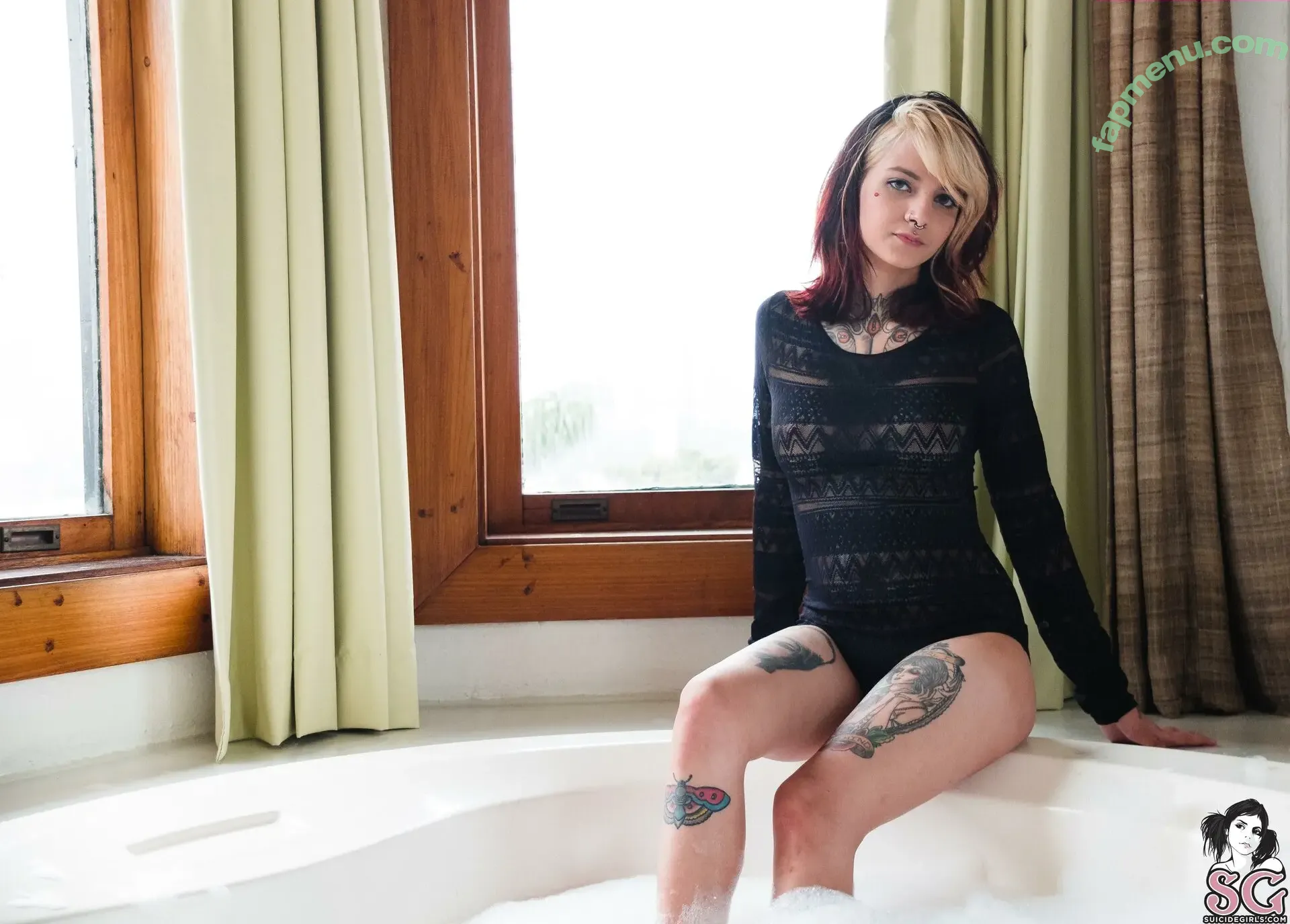 ellqvist nude photo #0022 (ellqvist)