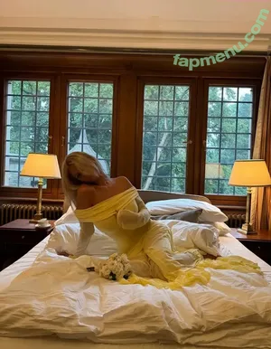 ellyy.ann / ellie_ann / elly / elly.ann nude photo #0263