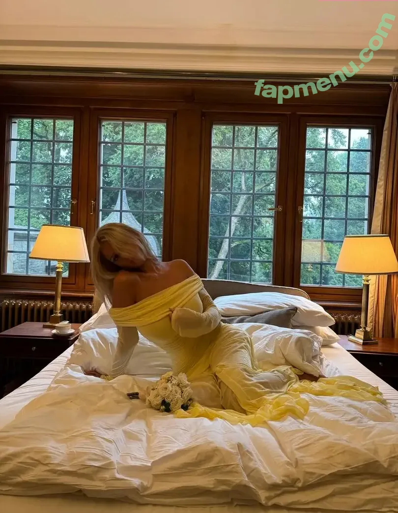 ellyy.ann nude photo #0263 (ellie_ann / elly / elly.ann)