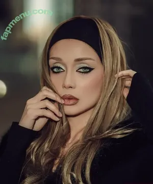 Elnaz Golrokh / Elnaz_golrokh nude photo #0108