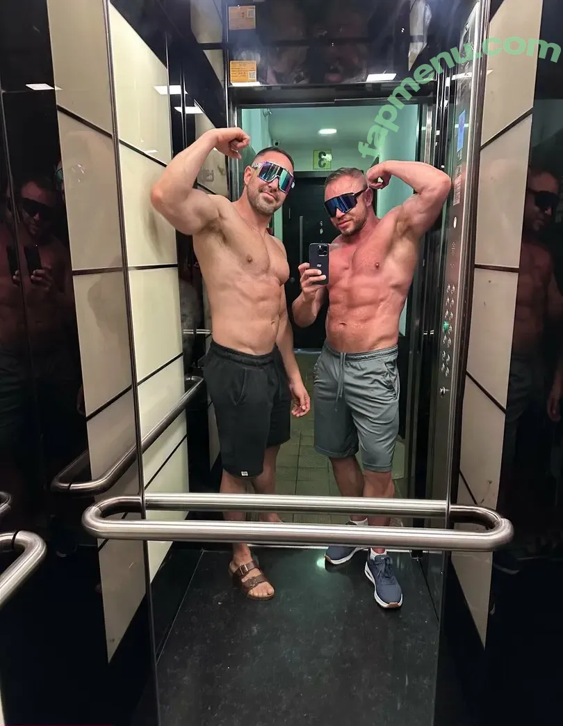 elon_essexteaser nude photo #0066 (elone0099_)