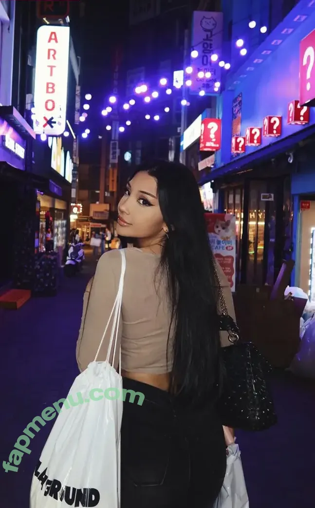 elquaria nude photo #0023 (elquaria)