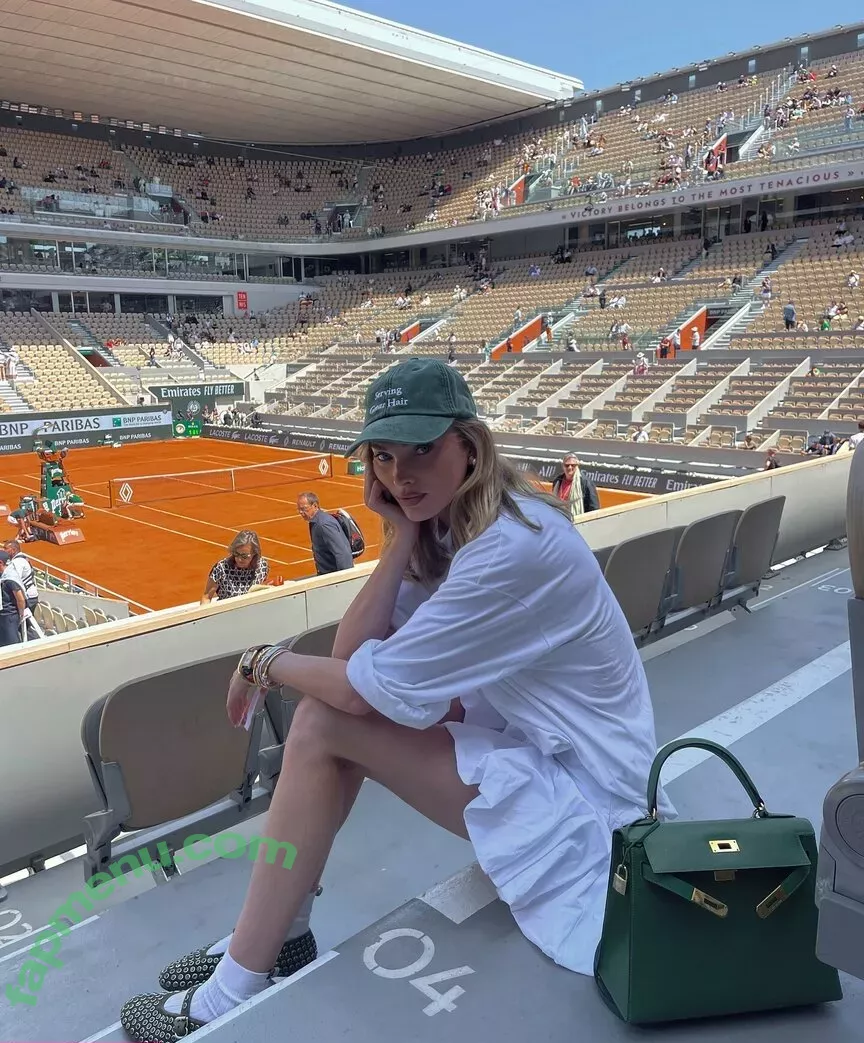 Elsa Hosk nude photo #1361 (elsahosk / hoskelsa)