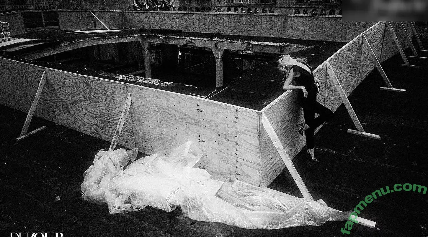 Elsa Hosk nude photo #1660 (elsahosk / hoskelsa)