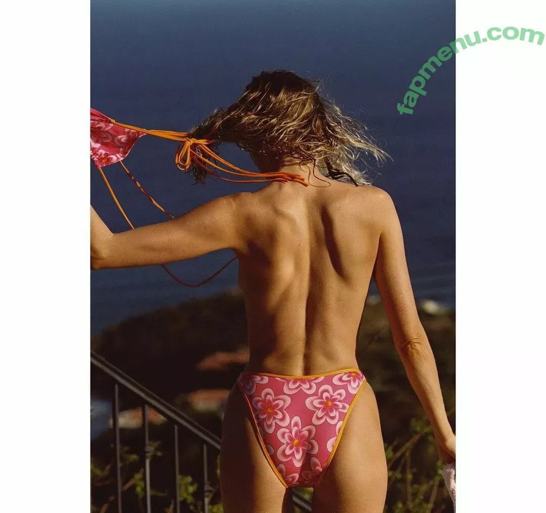 Elsa Hosk nude photo #1702 (elsahosk / hoskelsa)