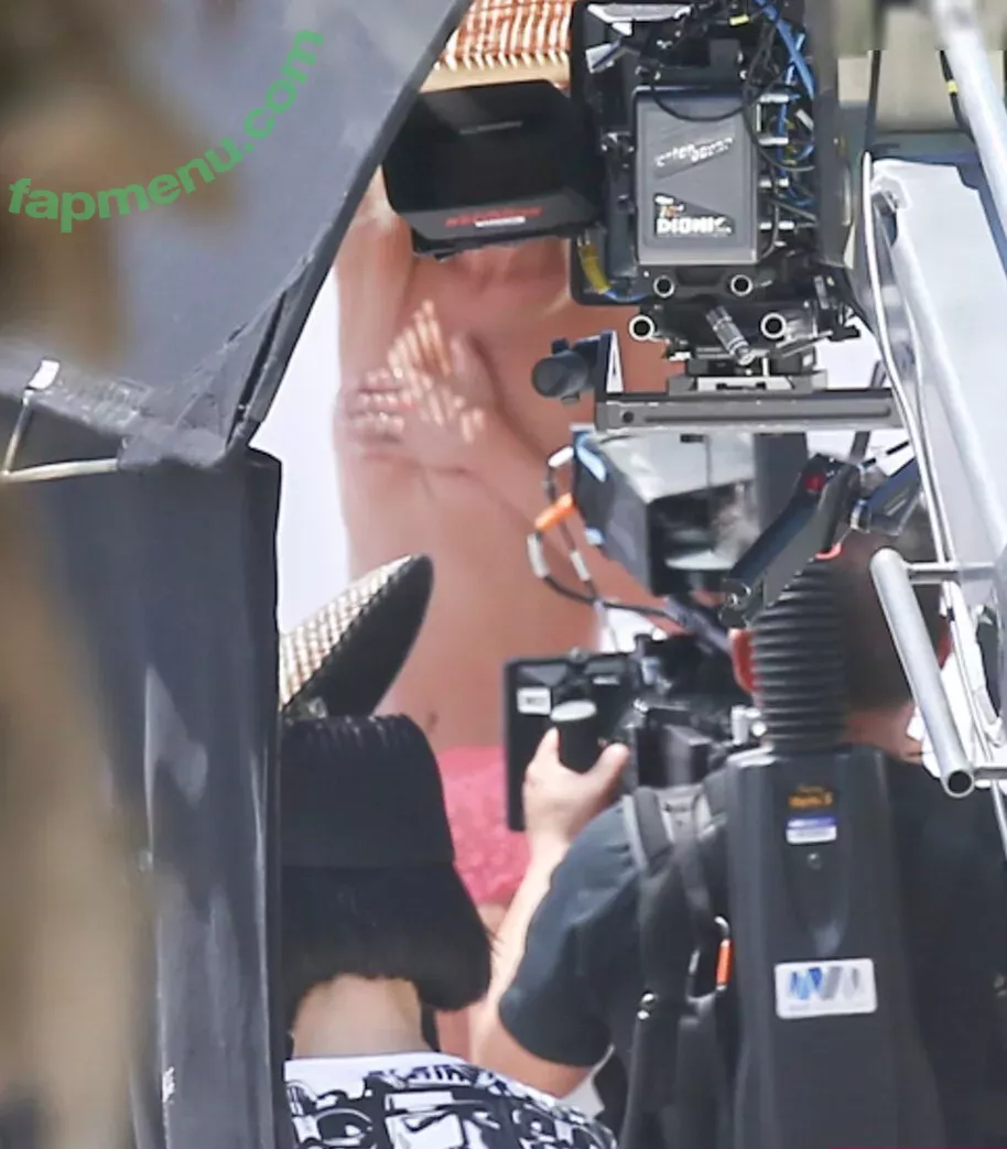 Elsa Hosk nude photo #1783 (elsahosk / hoskelsa)