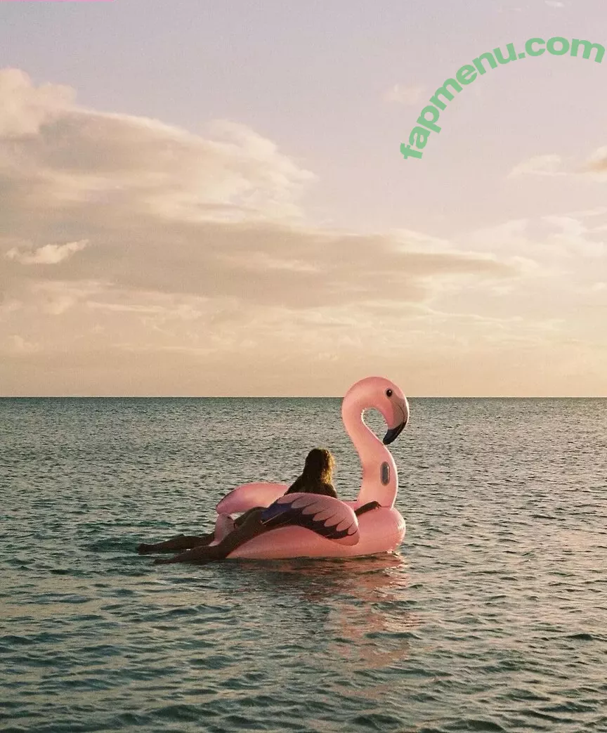 Elsa Hosk nude photo #1852 (elsahosk / hoskelsa)