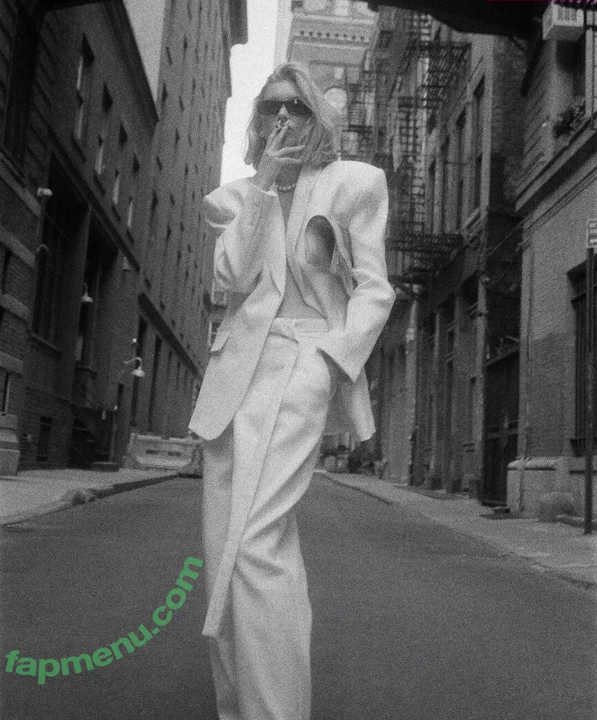 Elsa Hosk nude photo #1954 (elsahosk / hoskelsa)