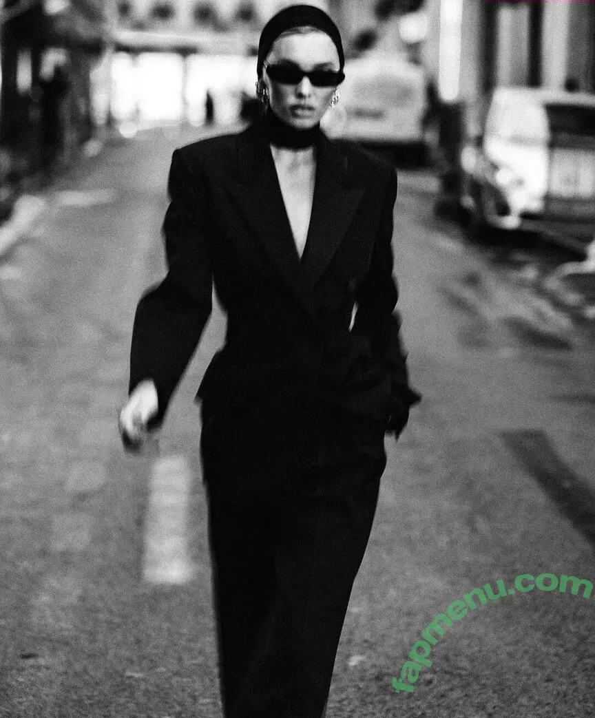 Elsa Hosk nude photo #1975 (elsahosk / hoskelsa)