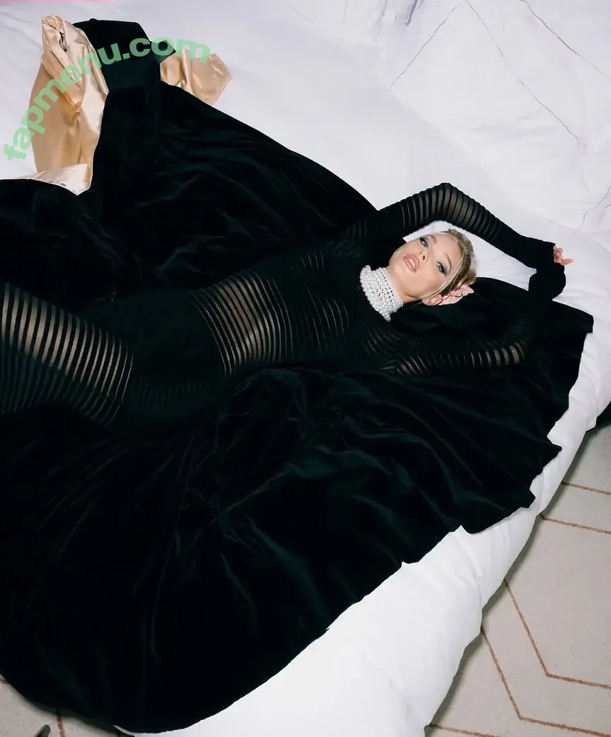 Elsa Hosk nude photo #2376 (elsahosk / hoskelsa)