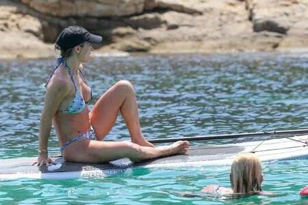 Elsa Pataky / ElsaPataky_ / elsapataky / elsapatakyconfidential nude photo #0216