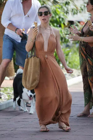 Elsa Pataky / ElsaPataky_ / elsapataky / elsapatakyconfidential nude photo #0223