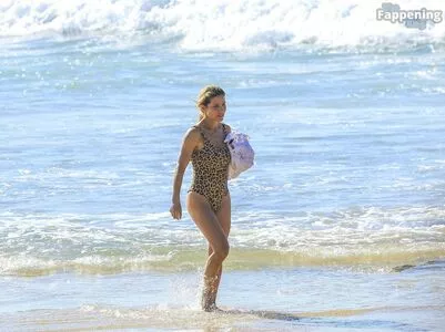 Elsa Pataky / ElsaPataky_ / elsapataky / elsapatakyconfidential nude photo #0307