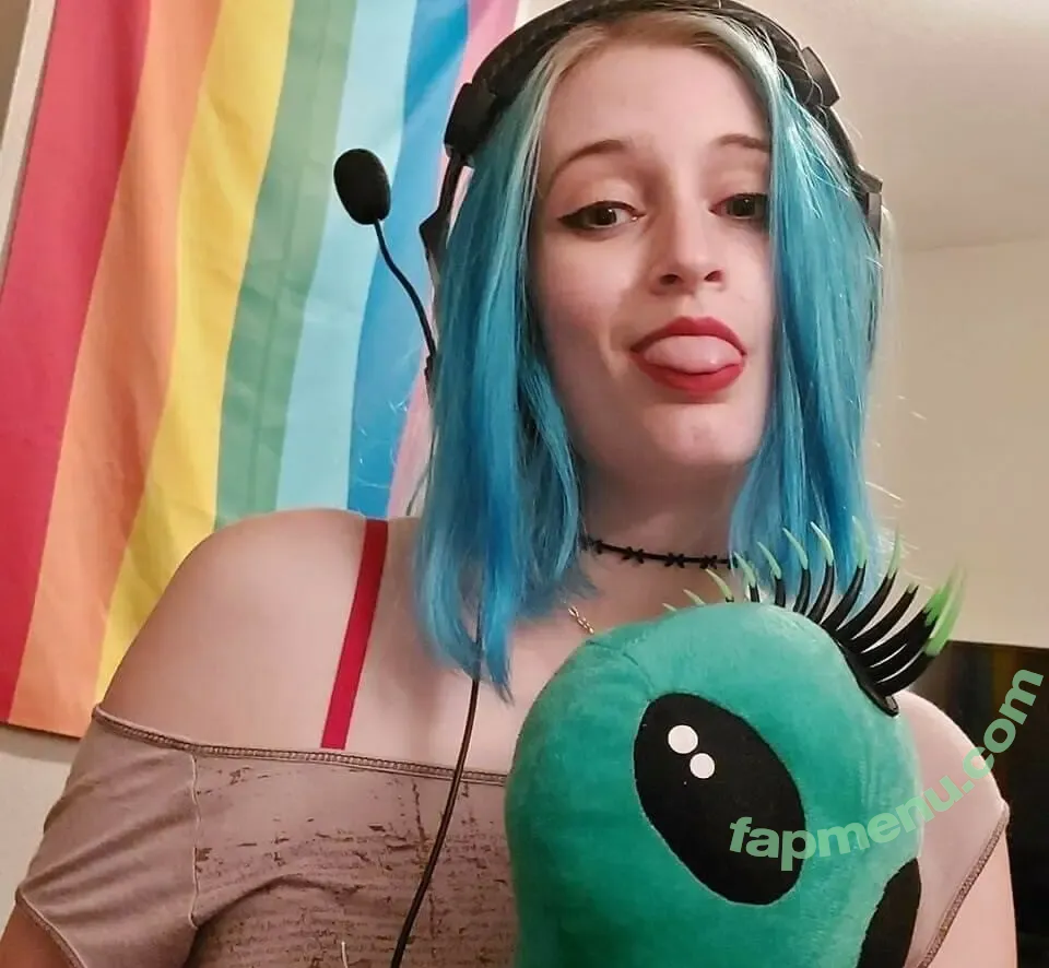 elsasmith nude photo #0028 (elsasmith)