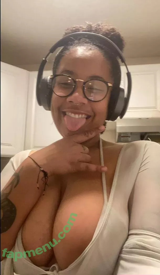 Elusivemulatto nude photo #0049 (Elusivemulatto)