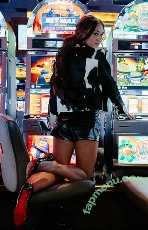 Elva Steinmetz / elvamsteinmetz nude photo #0255