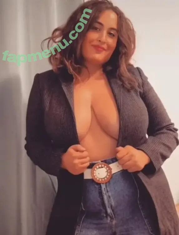 elviabombon nude photo #0082 (elviaaavg13)