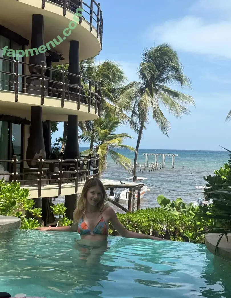 elvitaballerina07 nude photo #0032 (elvitaballerina07)