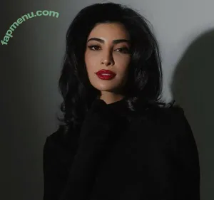 Elwa Saleh / elwa__ / elwasaleh nude photo #0228