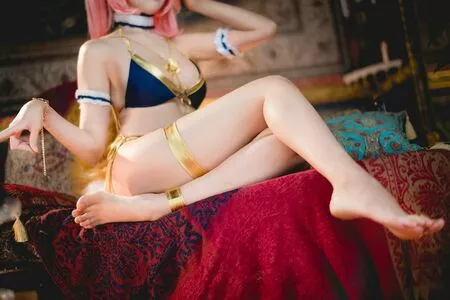 Ely Cosplayer / eeelyeee nude photo #0002
