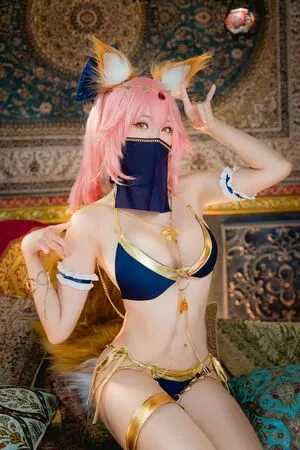 Ely Cosplayer / eeelyeee nude photo #0004