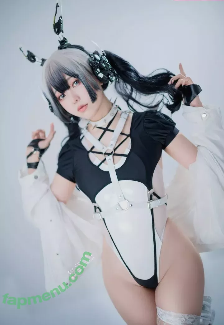Ely Cosplayer nude photo #0028 (eeelyeee)