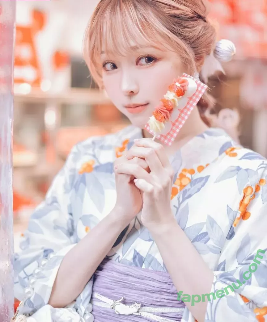 Ely Cosplayer nude photo #0044 (eeelyeee)