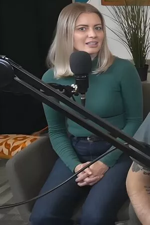 Elyse Willems / elysewillems nude photo #0138