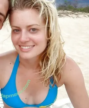Elyse Willems / elysewillems nude photo #0280