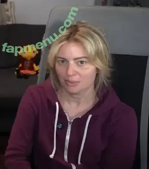 Elyse Willems / elysewillems nude photo #0285