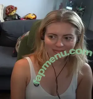 Elyse Willems / elysewillems nude photo #0309