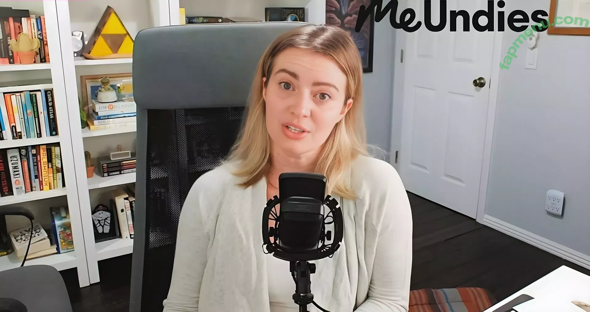 Elyse Willems nude photo #0131 (elysewillems)