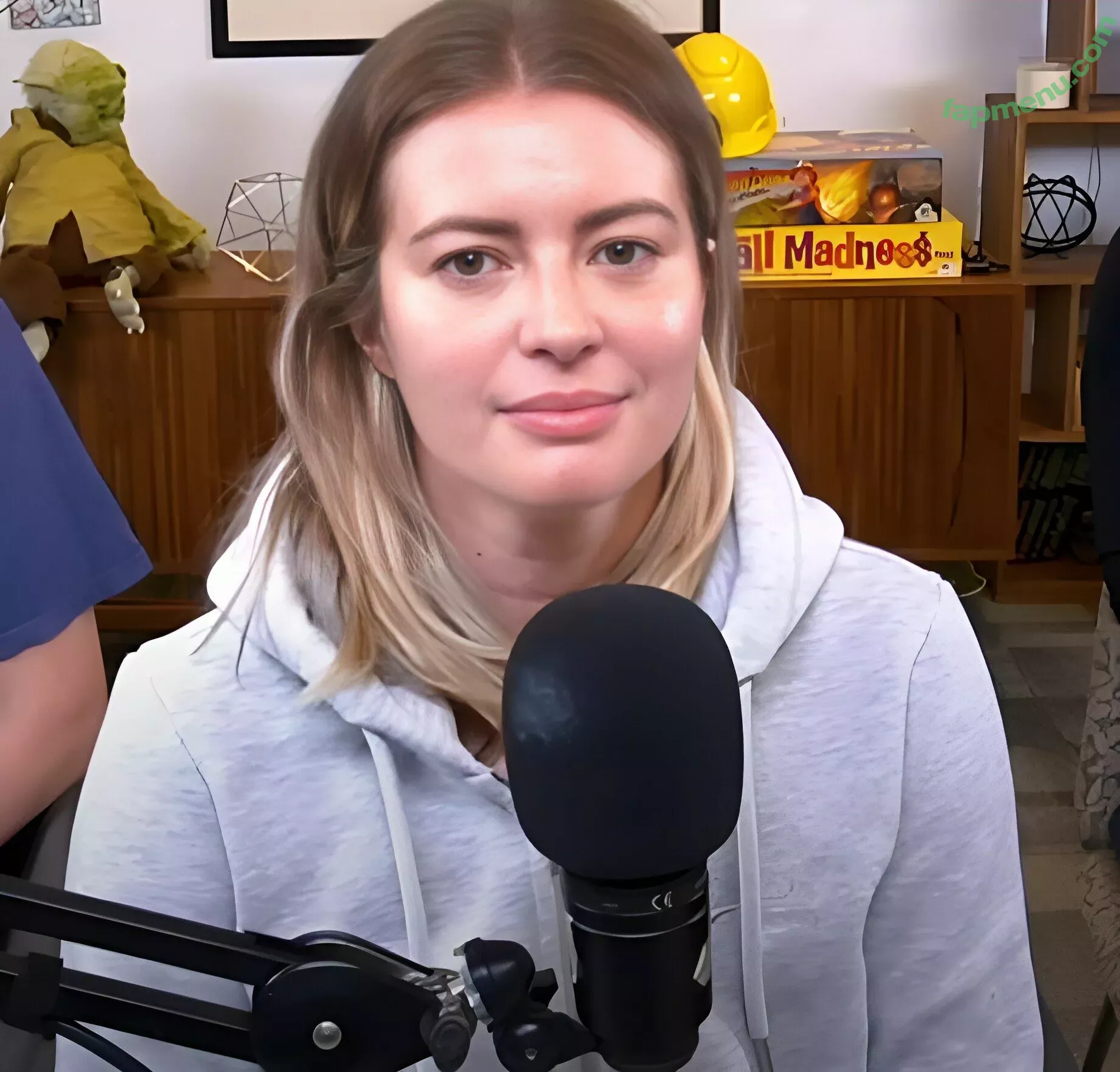 Elyse Willems nude photo #0145 (elysewillems)