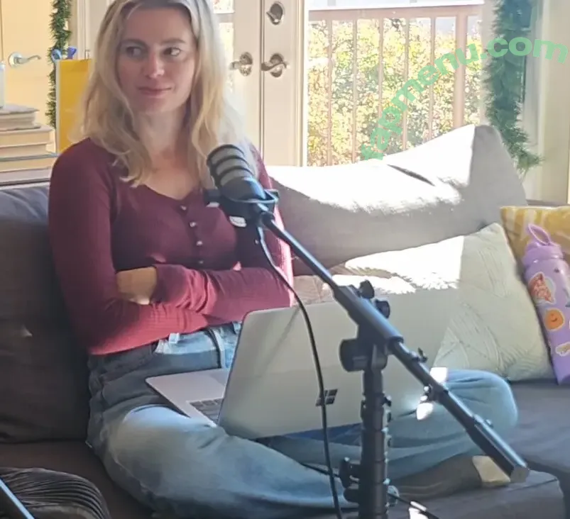 Elyse Willems nude photo #0332 (elysewillems)